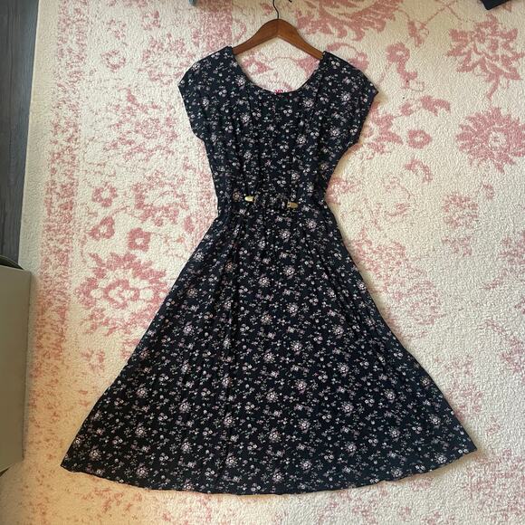 Vintage 90s Floral Cottage Prairie Maxi Dress - Picture 5 of 5